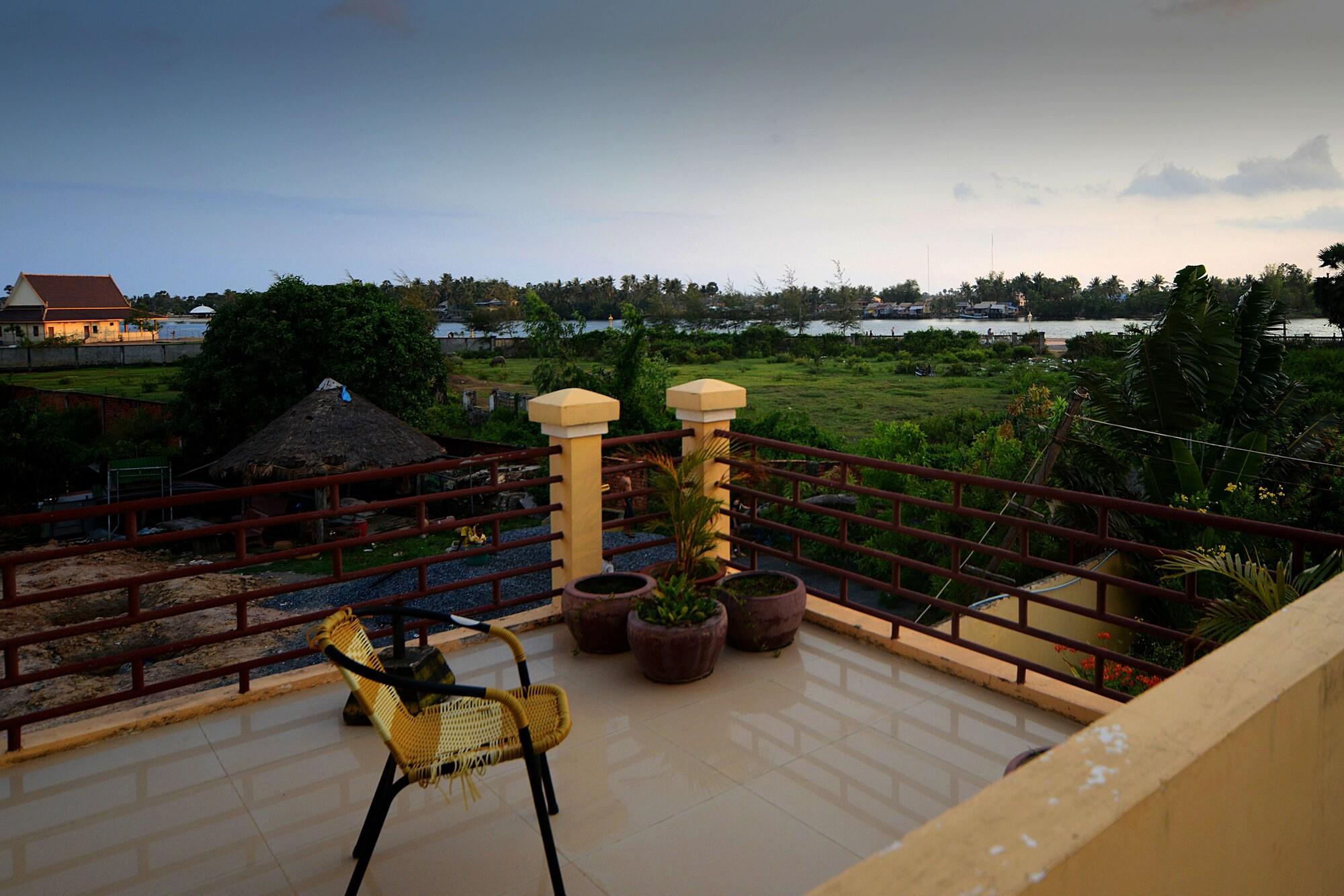 Mea Culpa Kampot Hotel Екстериор снимка