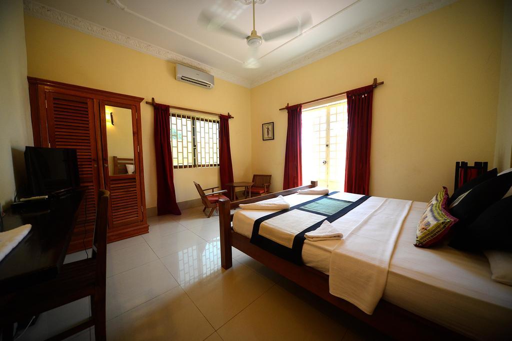Mea Culpa Kampot Hotel Екстериор снимка