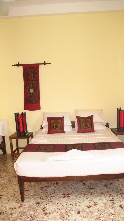 Mea Culpa Kampot Hotel Екстериор снимка