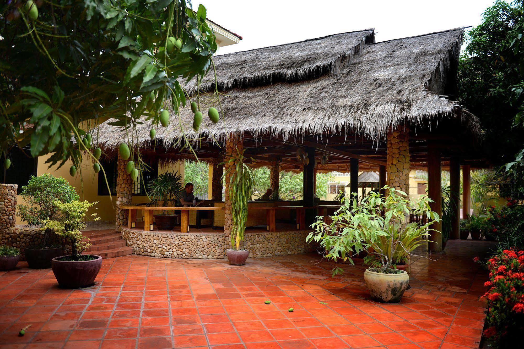 Mea Culpa Kampot Hotel Екстериор снимка