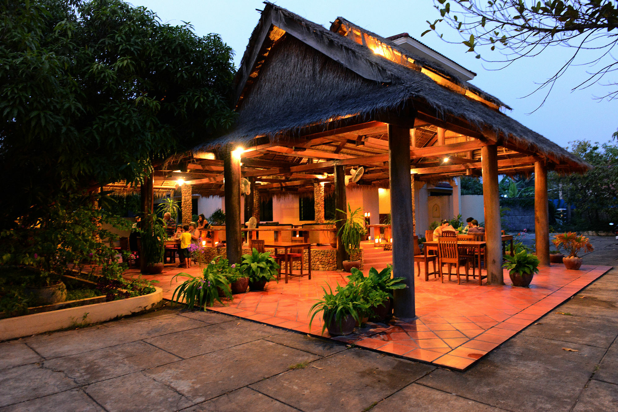 Mea Culpa Kampot Hotel Екстериор снимка